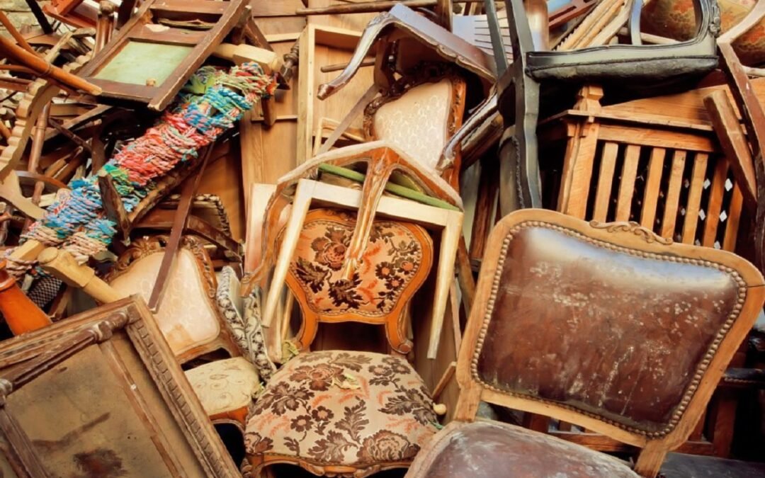 Heavy Item Residential Junk Removal in Ottawa: Getting Rid of Appliances, Furniture and More